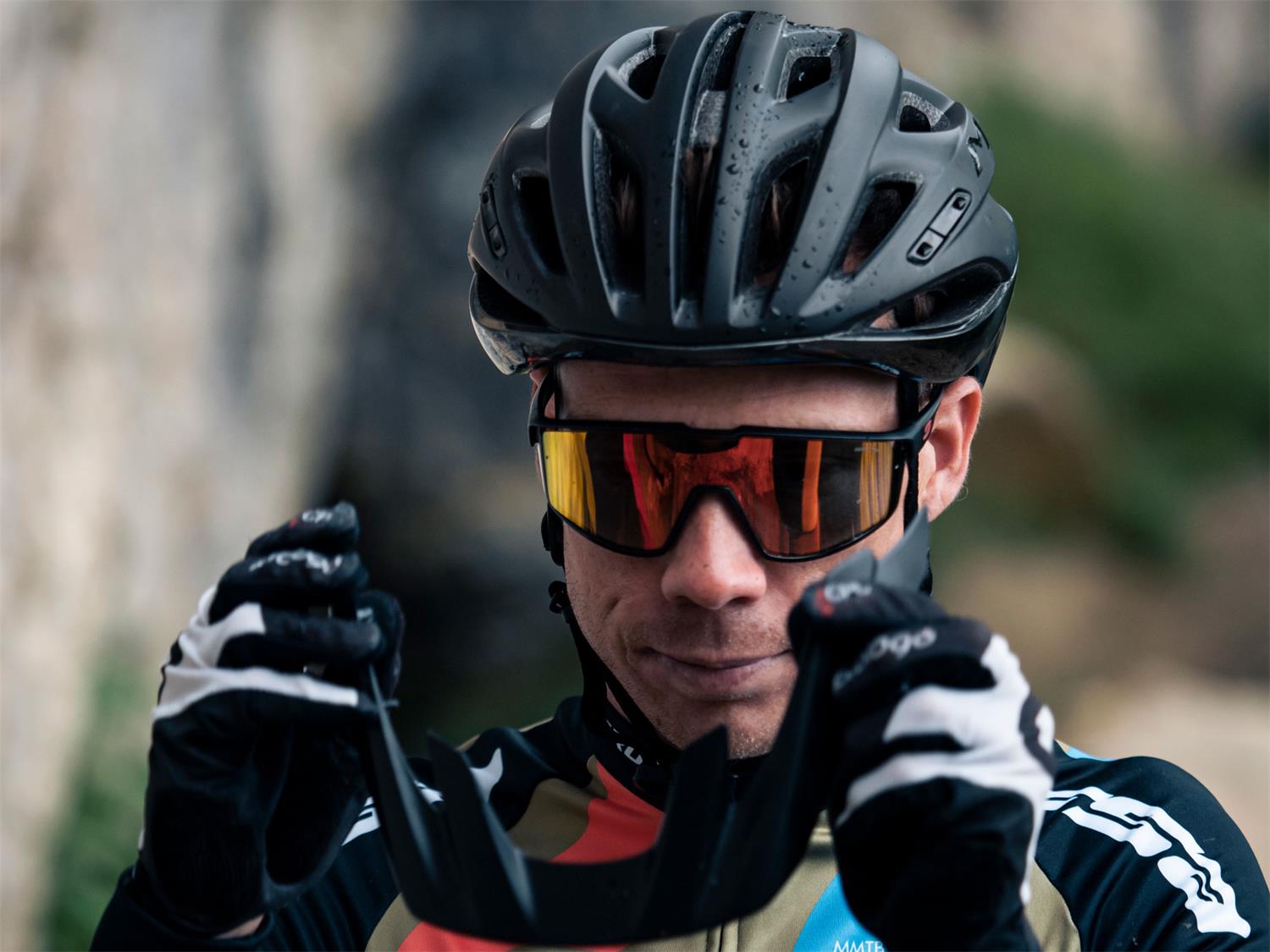 MET Veleno Helmet 6