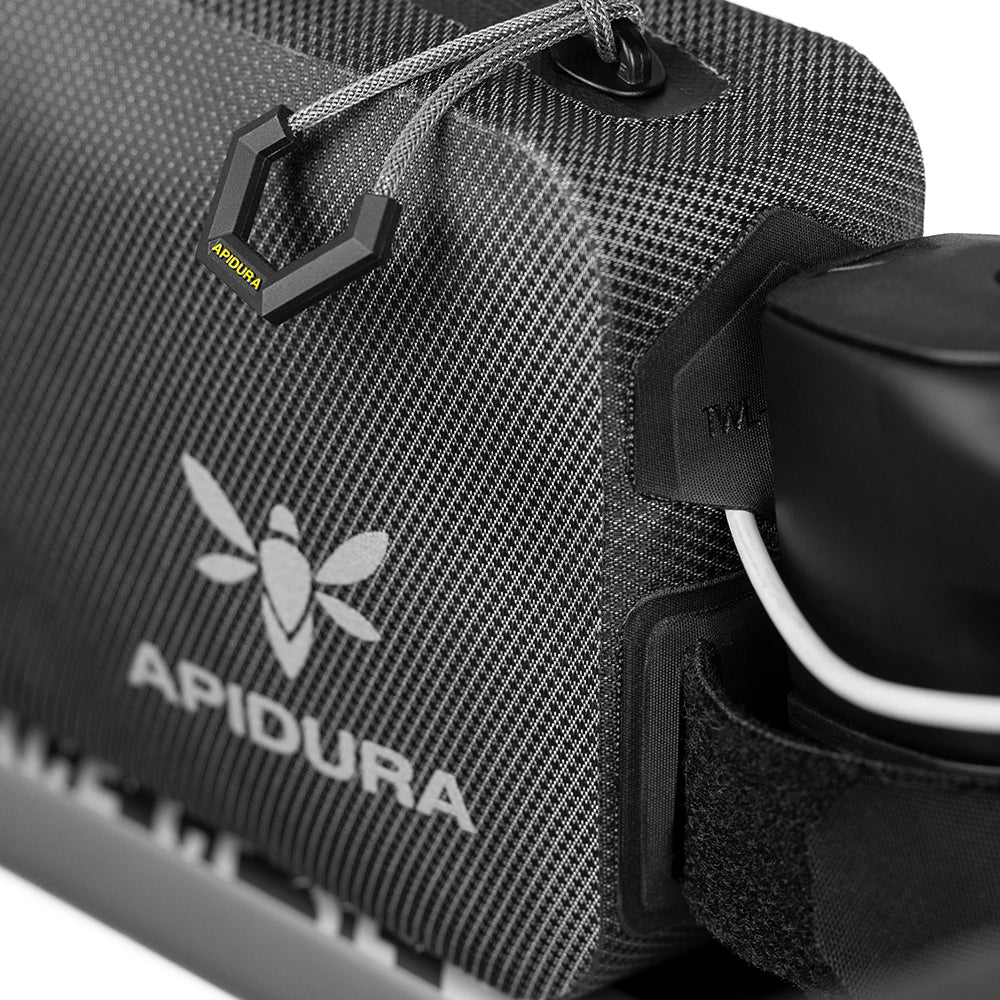 APIDURA - EXPEDITION TOP TUBE PACK