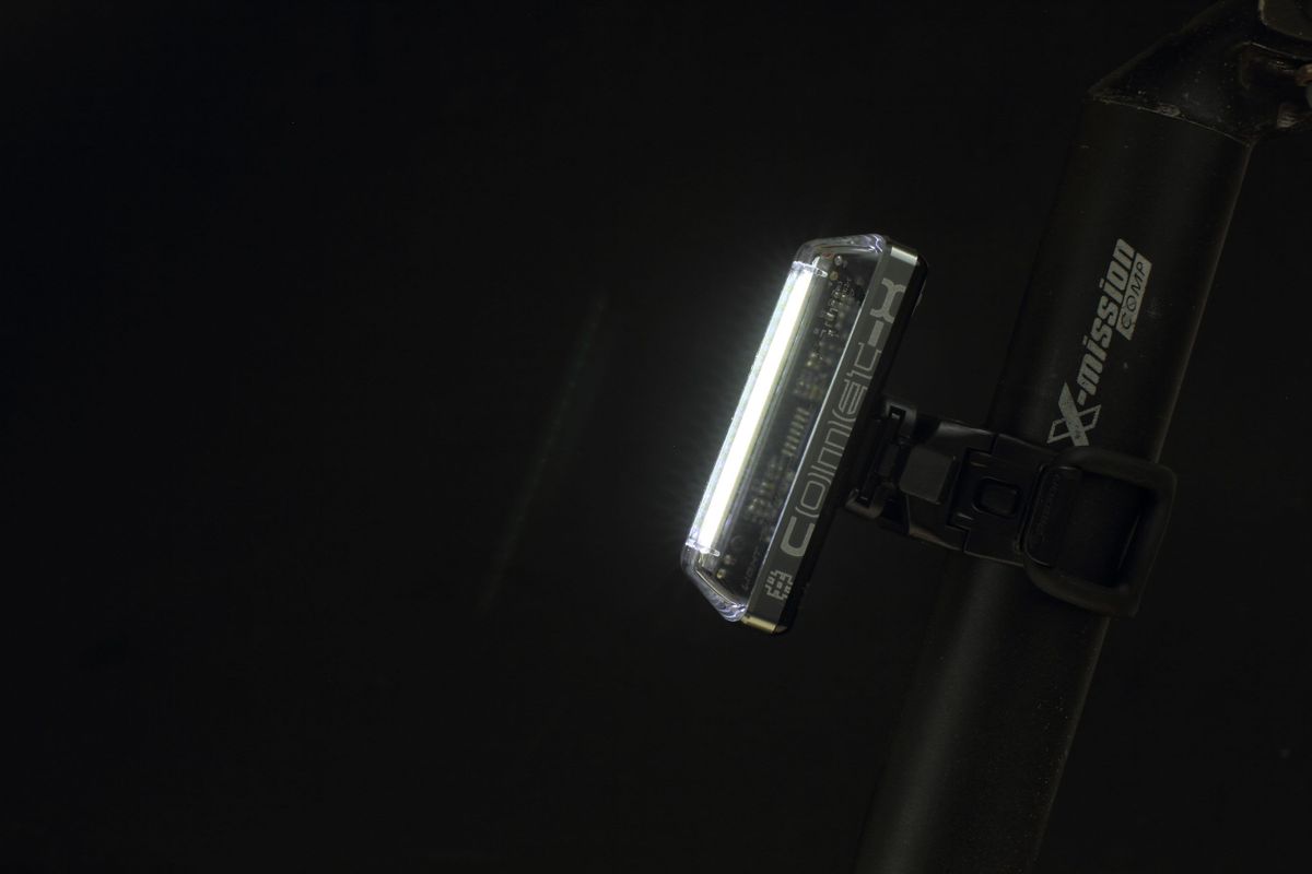 Moon Light Comet-X Front 120 Lumens USB